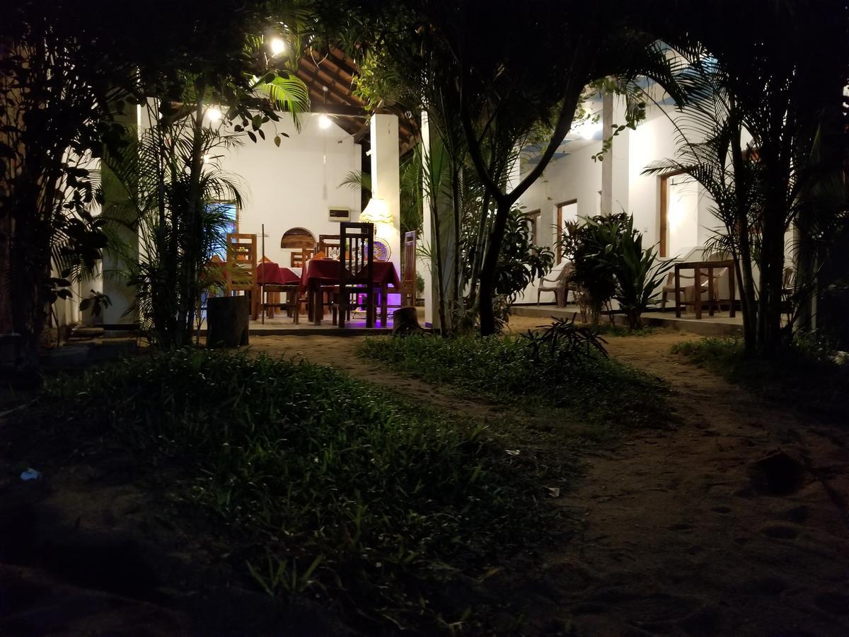 Utopia Arugambay Arugam Bay Kültér fotó